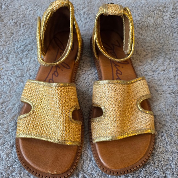 Zodiac Metallic Gold Woven‎ Leather Ankle Strap Sandals Womens Shoes Sz 8.5 - Picture 1 of 5